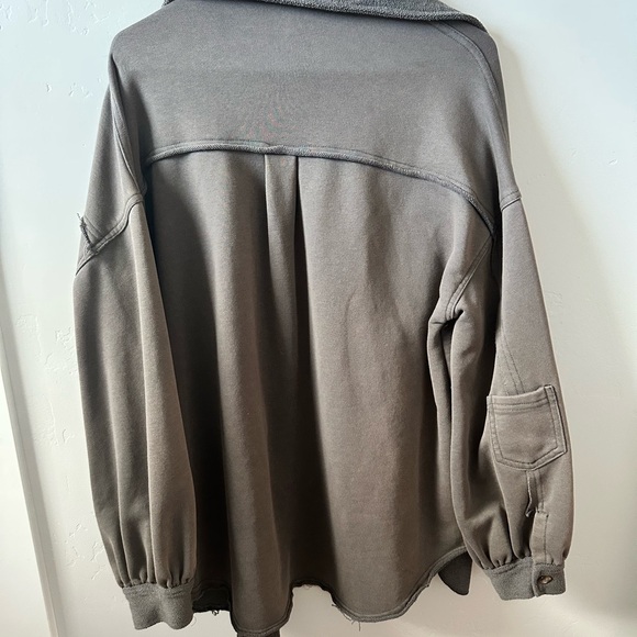 Womans POL Gray Jacket - Picture 2 of 2